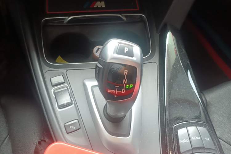 Used BMW 3 Series 2017 320Li Fashion Model Gear Lever