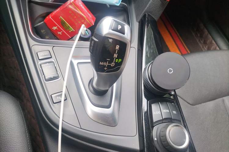 Used BMW 3 Series 2017 320Li Fashion Model Gear Lever