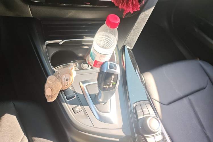 Used BMW 3 Series 2017 320Li Fashion Model Gear Lever