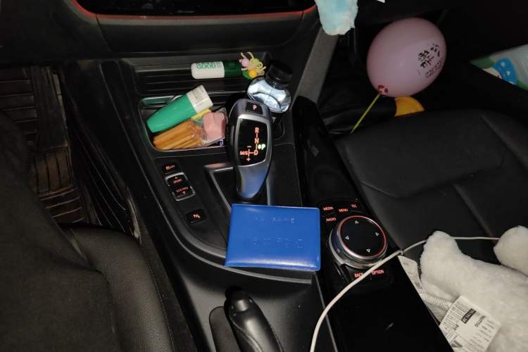 Used BMW 3 Series 2017 320Li Fashion Model Gear Lever