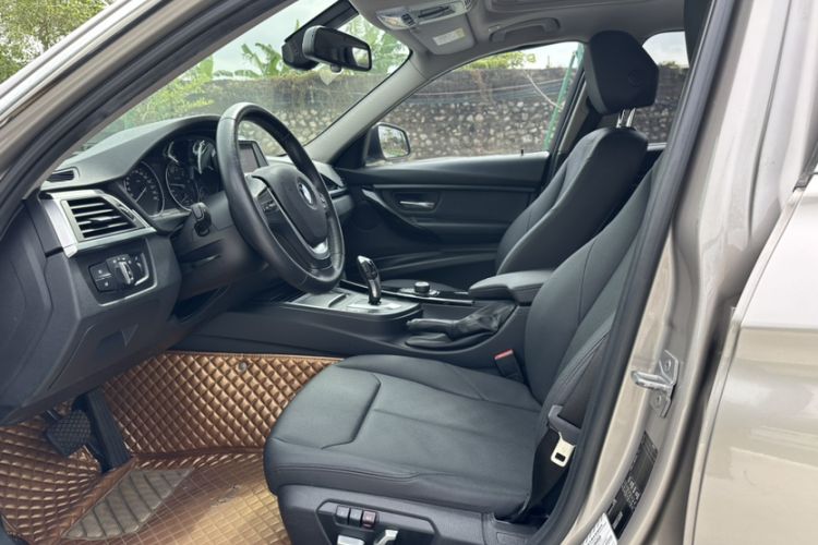 Used BMW 3 Series 2017 320Li Fashion Model Interior 5