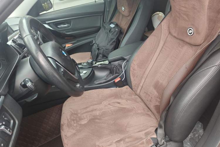 Used BMW 3 Series 2017 318i Fashion Model Left Front Seat