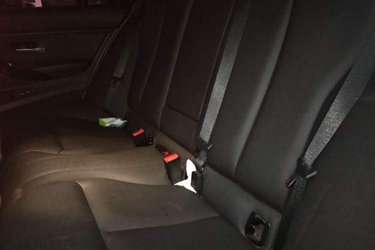 Used BMW 3 Series 2017 320Li Fashion Model Left Rear Seat