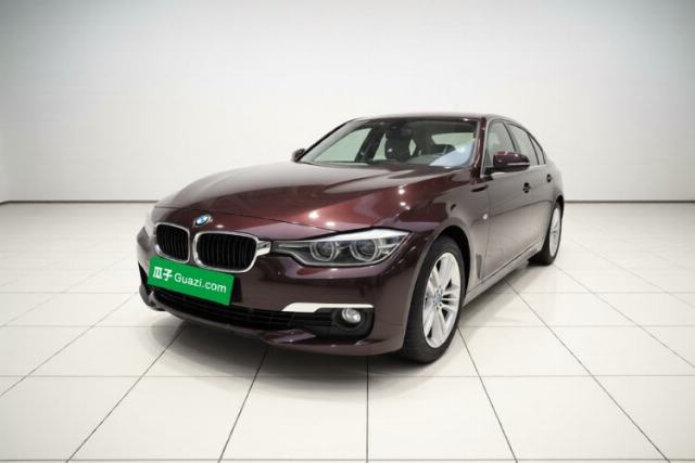 Ojetý BMW 3 Series 2017 320Li Fashion Model
