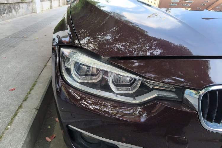 Used BMW 3 Series 2017 318Li Fashion Model Right Front Headlight