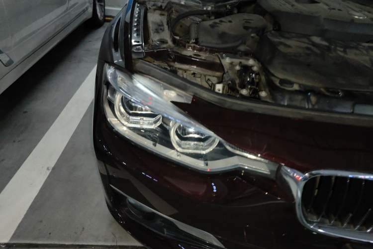 Used BMW 3 Series 2017 320Li Fashion Model Right Front Headlight