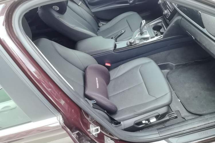 Used BMW 3 Series 2017 320Li Fashion Model Right Front Seat