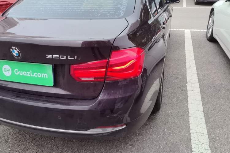 Used BMW 3 Series 2017 320Li Fashion Model Right Rear Taillight