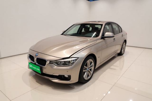Ojetý BMW 3 Series 2017 320Li Fashion Model