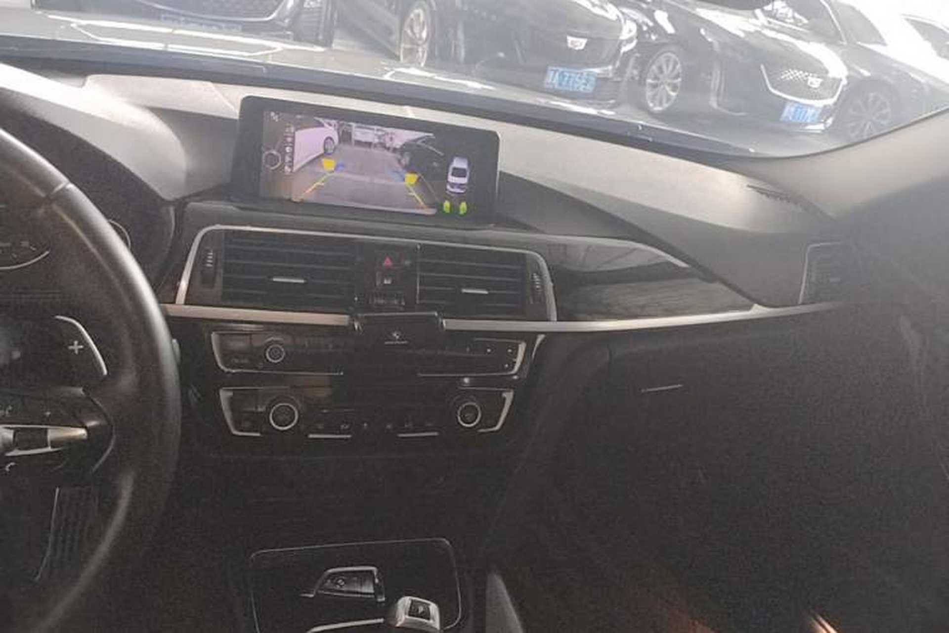 Used BMW 3 Series 2017 320Li Fashion Model Audio And AC Panel