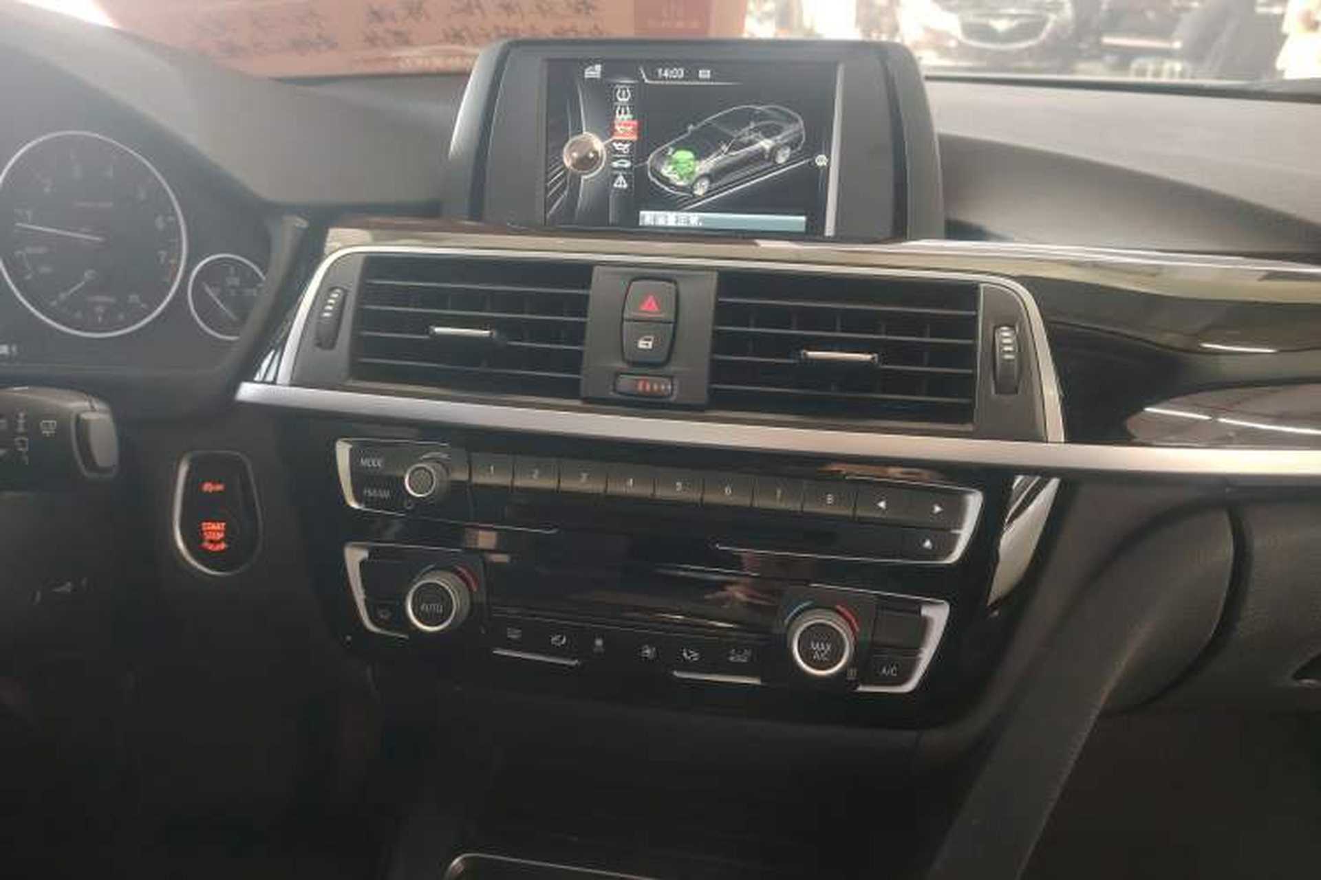 Used BMW 3 Series 2017 320Li Fashion Model Audio And AC Panel