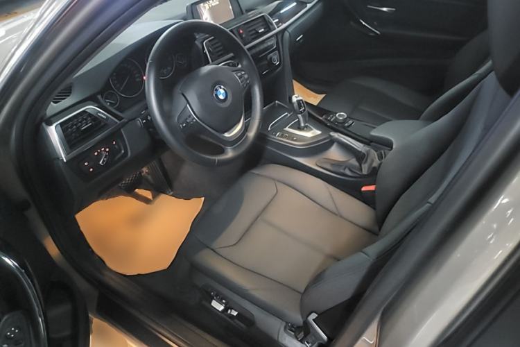 Used BMW 3 Series 2017 320Li Fashion Model Driver Seat