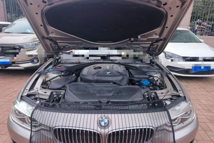 Used BMW 3 Series 2017 320Li Fashion Model Engine Bay