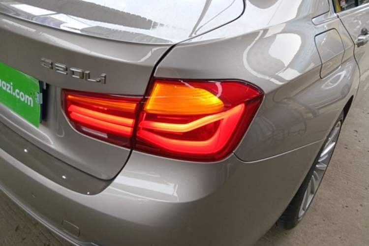 Used BMW 3 Series 2017 320Li Fashion Model Exterior 3