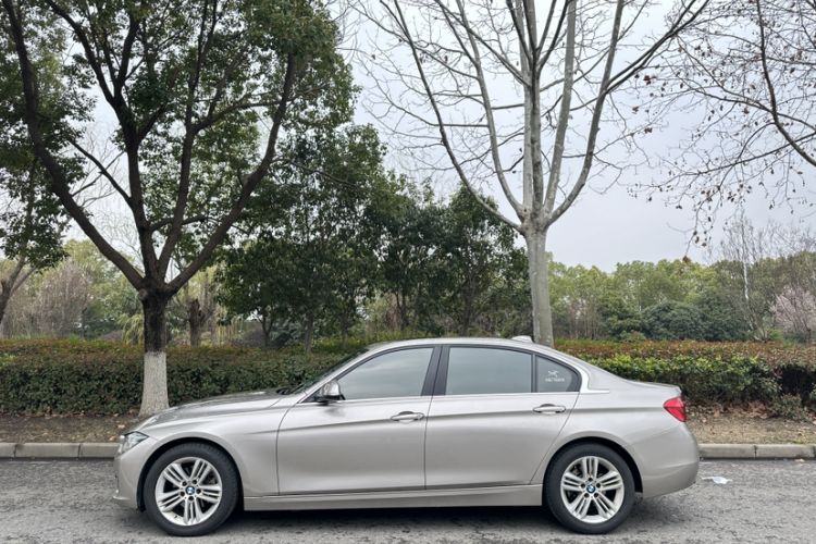 Used BMW 3 Series 2017 320Li Fashion Model Exterior 4