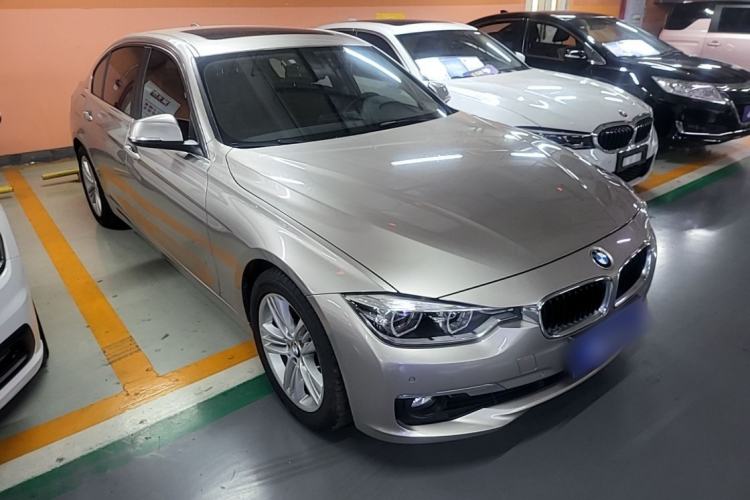 Used BMW 3 Series 2017 320Li Fashion Model Front Right 45 Deg