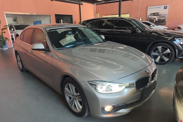Used BMW 3 Series 2017 320Li Fashion Model Front Right 45 Deg