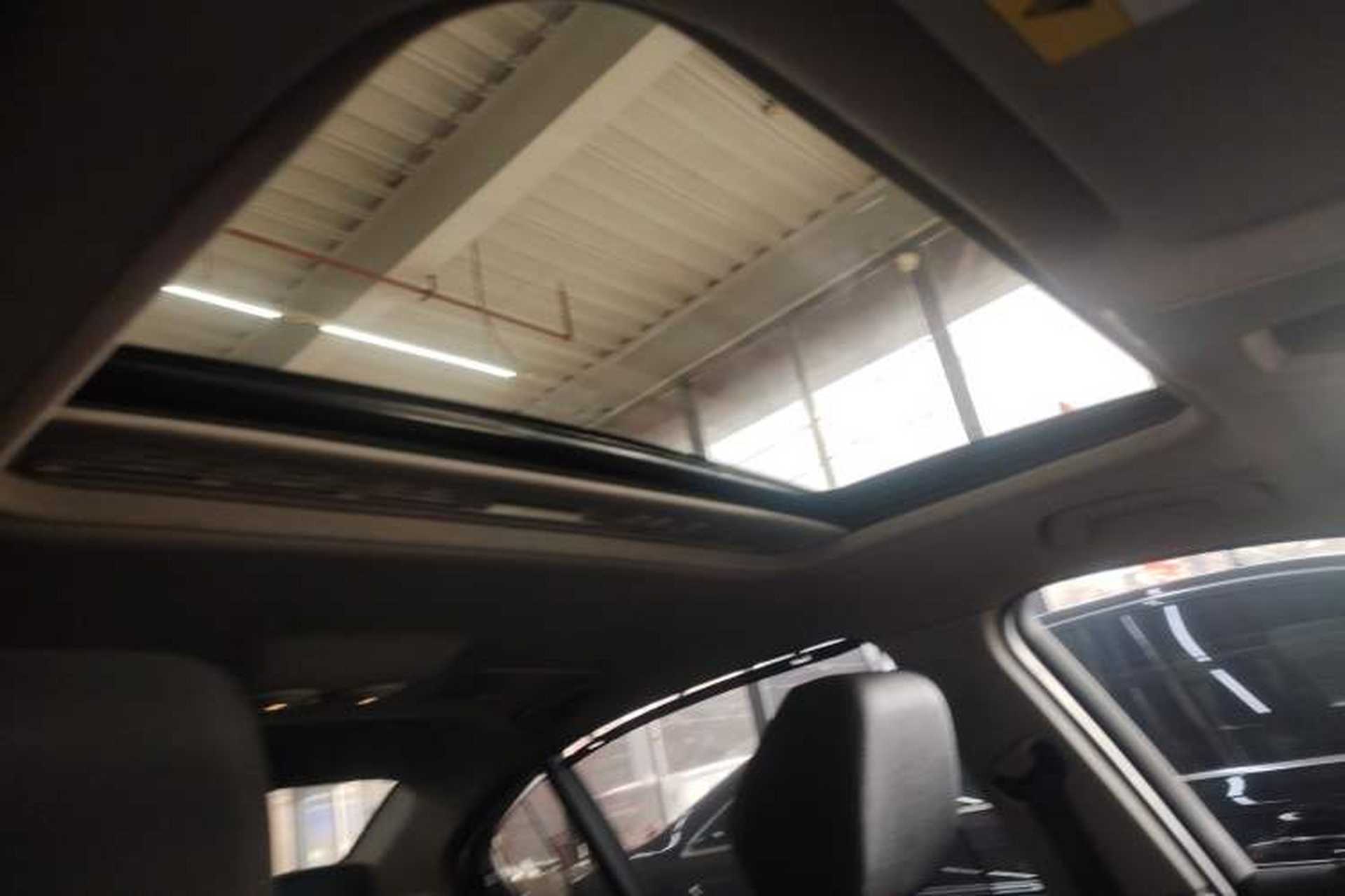 Used BMW 3 Series 2017 320Li Fashion Model Headliner