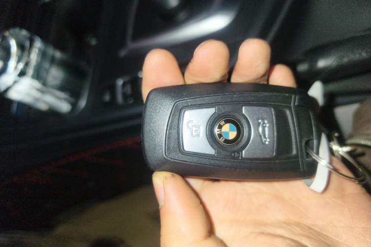 Used BMW 3 Series 2017 320Li Fashion Model Interior 1