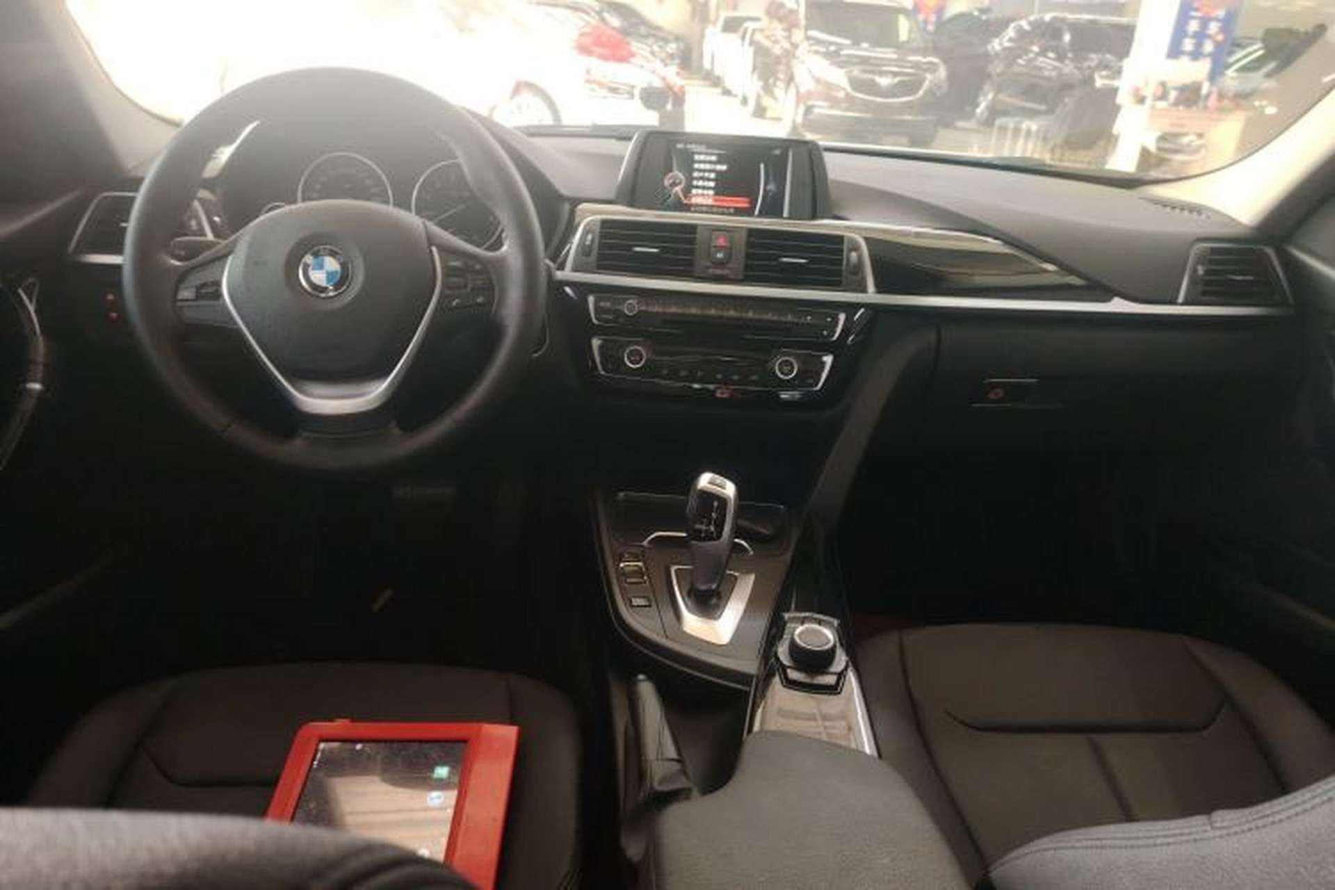 Used BMW 3 Series 2017 320Li Fashion Model Interior 2
