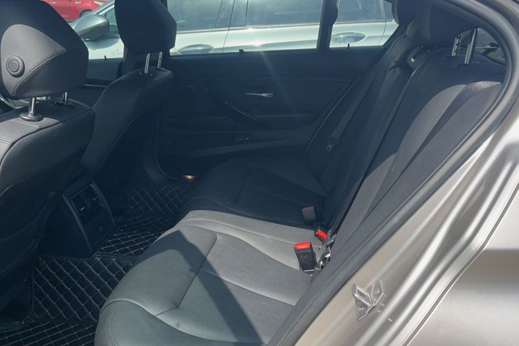 Used BMW 3 Series 2017 320Li Fashion Model Interior 3