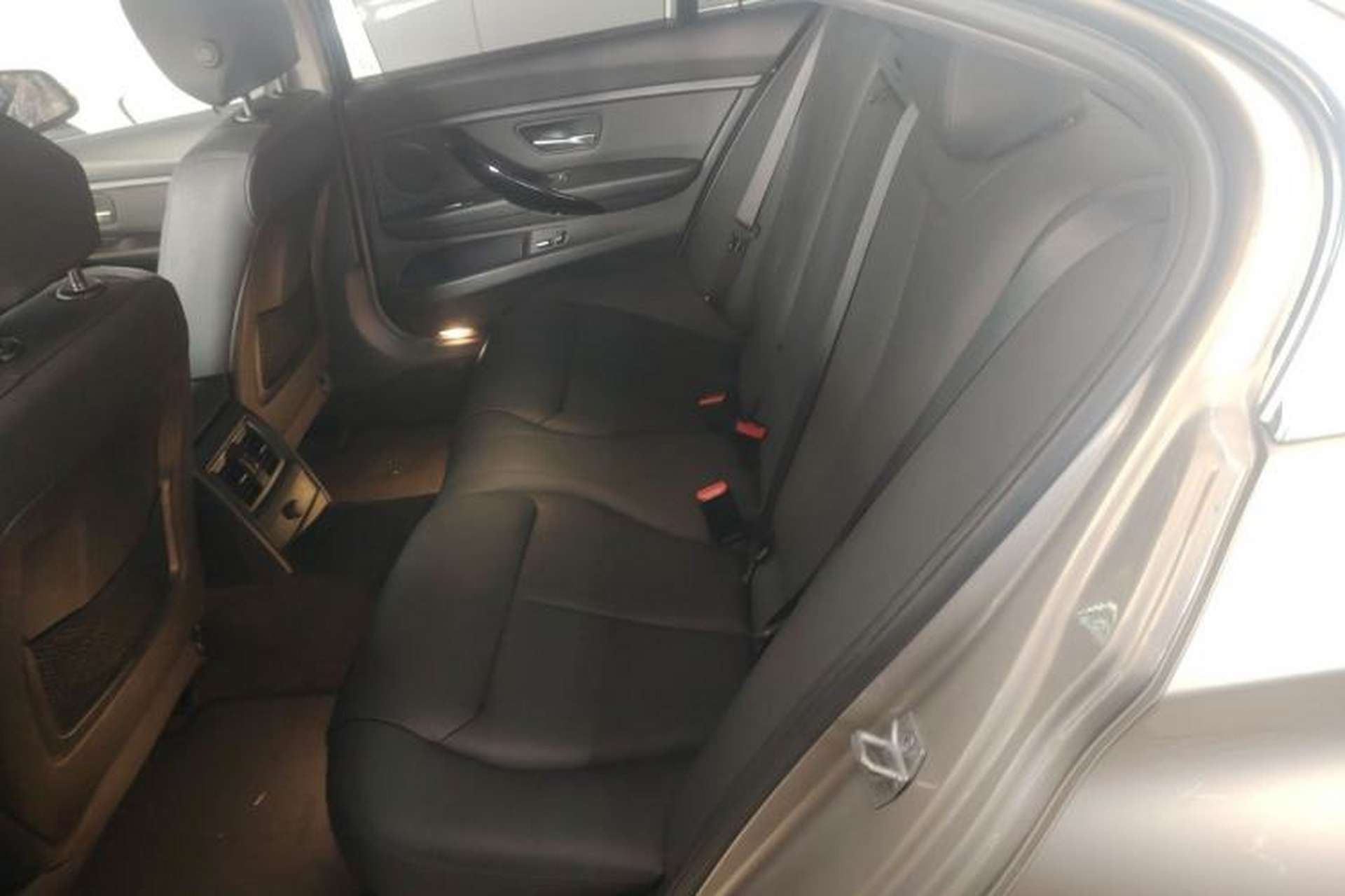 Used BMW 3 Series 2017 320Li Fashion Model Interior 4
