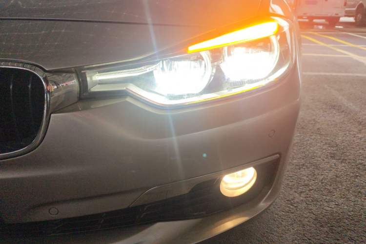 Used BMW 3 Series 2017 320Li Fashion Model Left Front Headlight