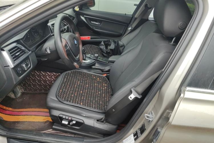 Used BMW 3 Series 2017 320Li Fashion Model Left Front Seat