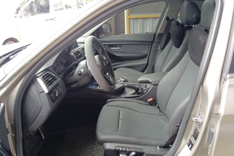 Used BMW 3 Series 2017 320Li Fashion Model Left Front Seat