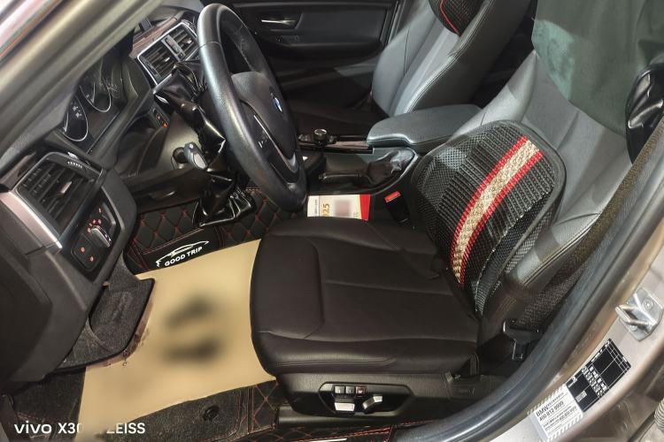 Used BMW 3 Series 2017 320Li Fashion Model Left Front Seat