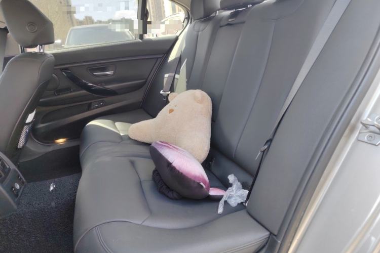 Used BMW 3 Series 2017 320Li Fashion Model Left Rear Seat