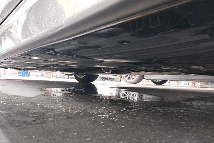 Used BMW 3 Series 2017 320Li Fashion Model Left Side Sill