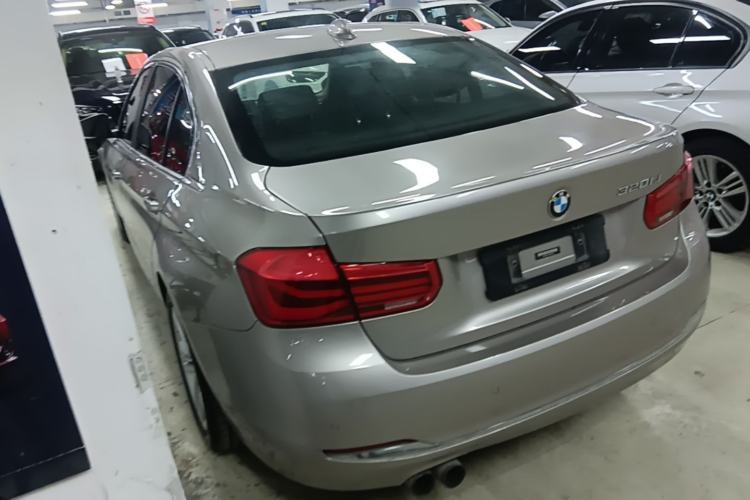 Used BMW 3 Series 2017 320Li Fashion Model Rear Left 45 Deg
