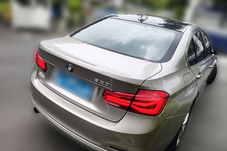 Used BMW 3 Series 2017 318i Fashion Model Rear Right 45 Deg