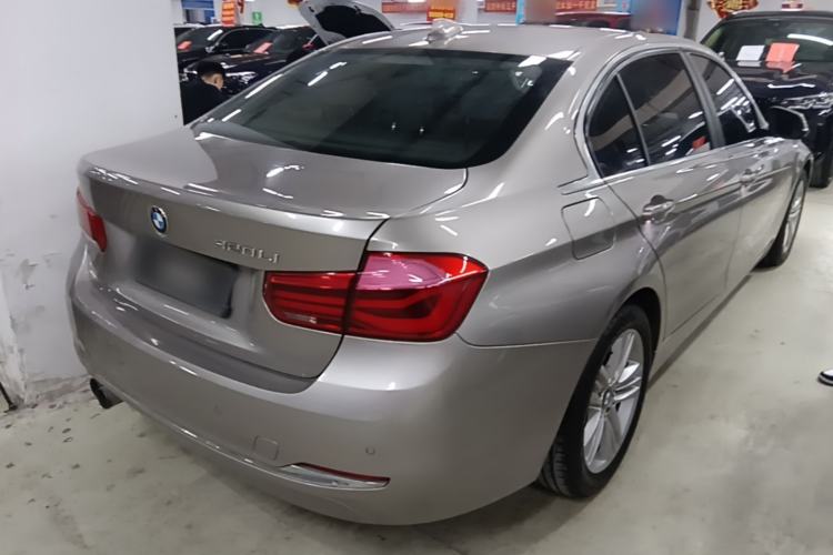 Used BMW 3 Series 2017 320Li Fashion Model Rear Right 45 Deg