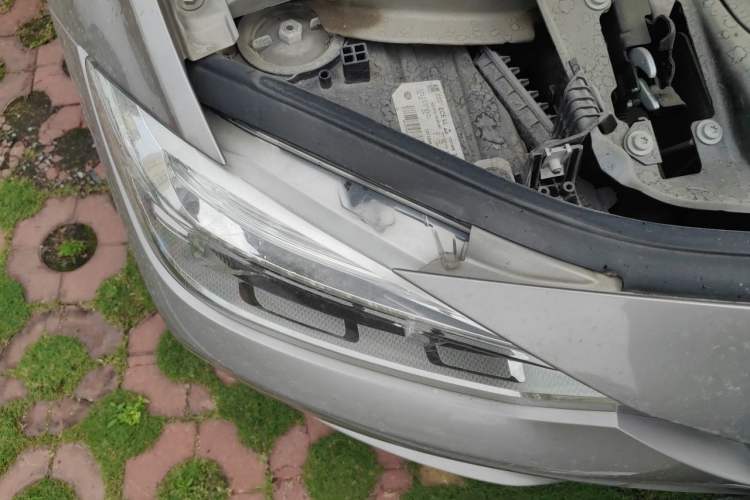 Used BMW 3 Series 2017 320Li Fashion Model Right Front Headlight