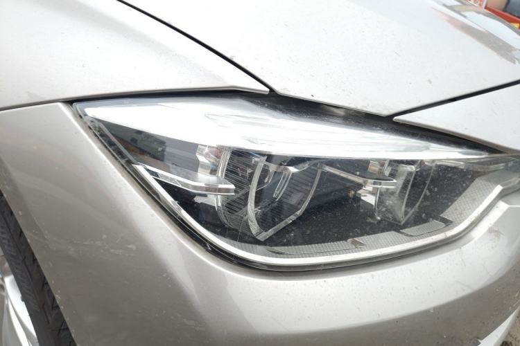 Used BMW 3 Series 2017 320Li Fashion Model Right Front Headlight