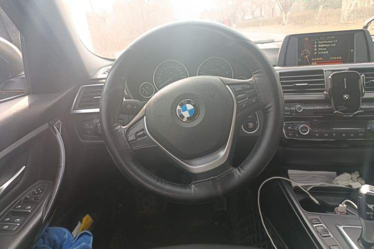 Used BMW 3 Series 2017 320Li Fashion Model Steering Wheel