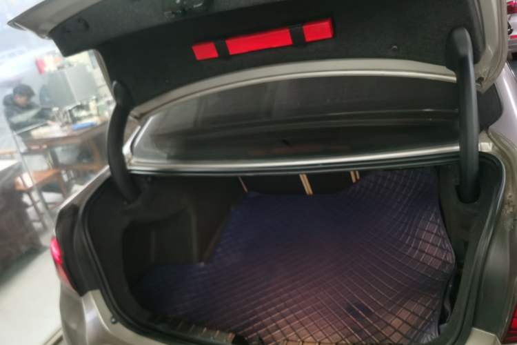 Used BMW 3 Series 2017 320Li xDrive Fashion Model Trunk