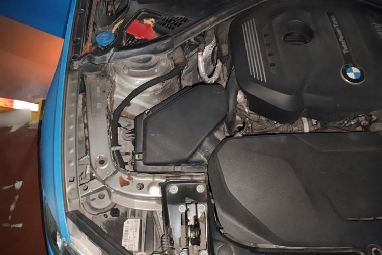 Used BMW 3 Series 2017 320Li Fashion Model Engine Bay Right