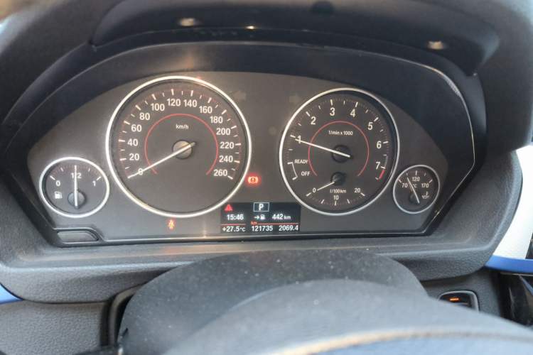 Used BMW 3 Series 2017 320i M Sport Instrument Cluster