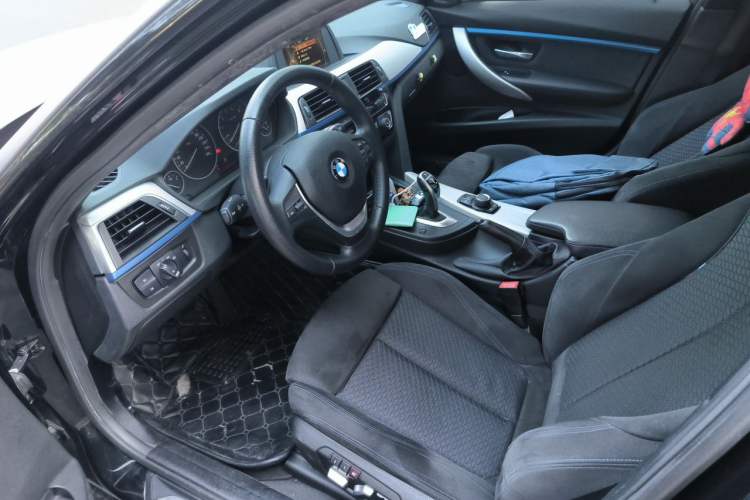 Used BMW 3 Series 2017 320i M Sport Left Front Seat
