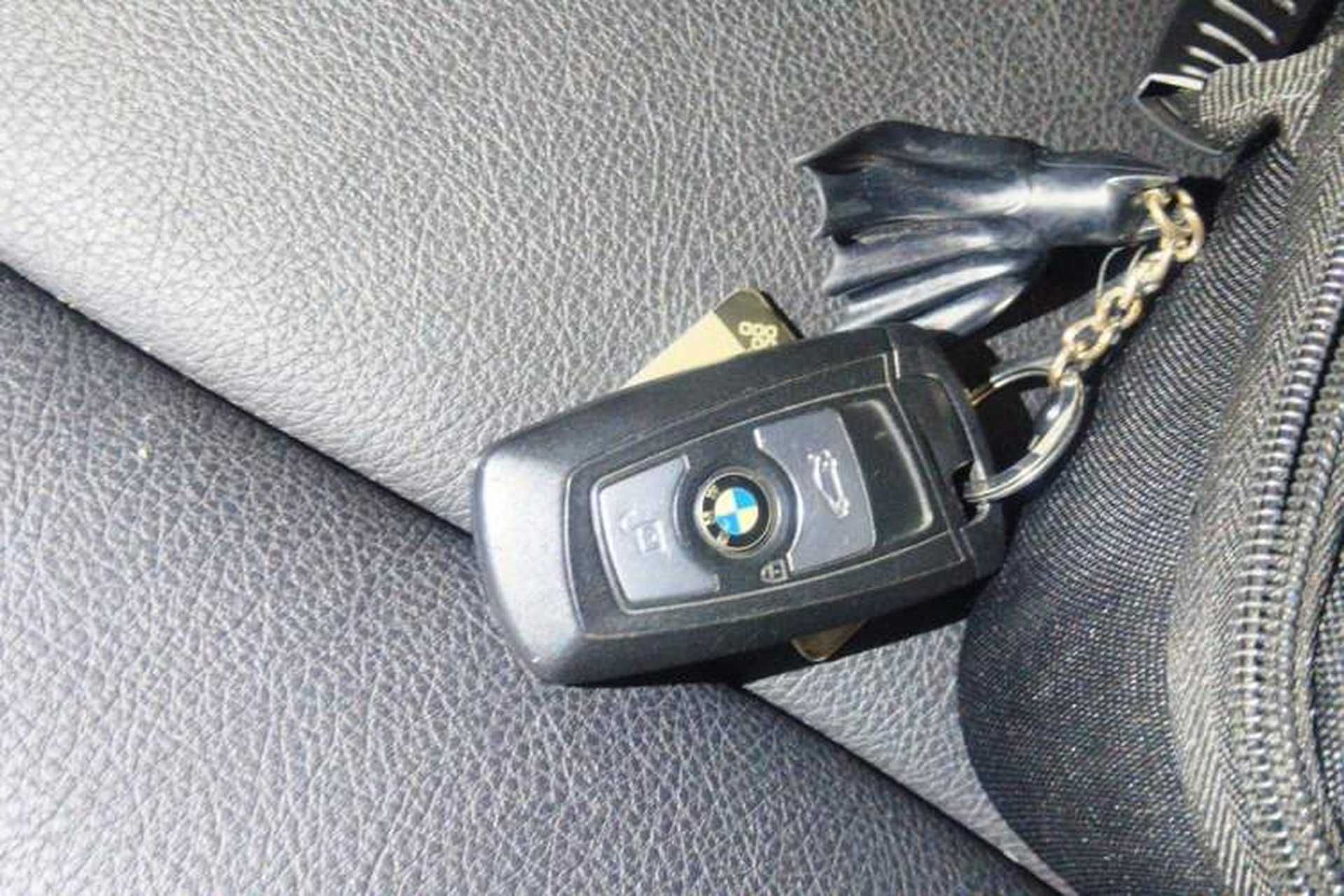 Used BMW 3 Series 2017 320Li Fashion Model Vehicle Key