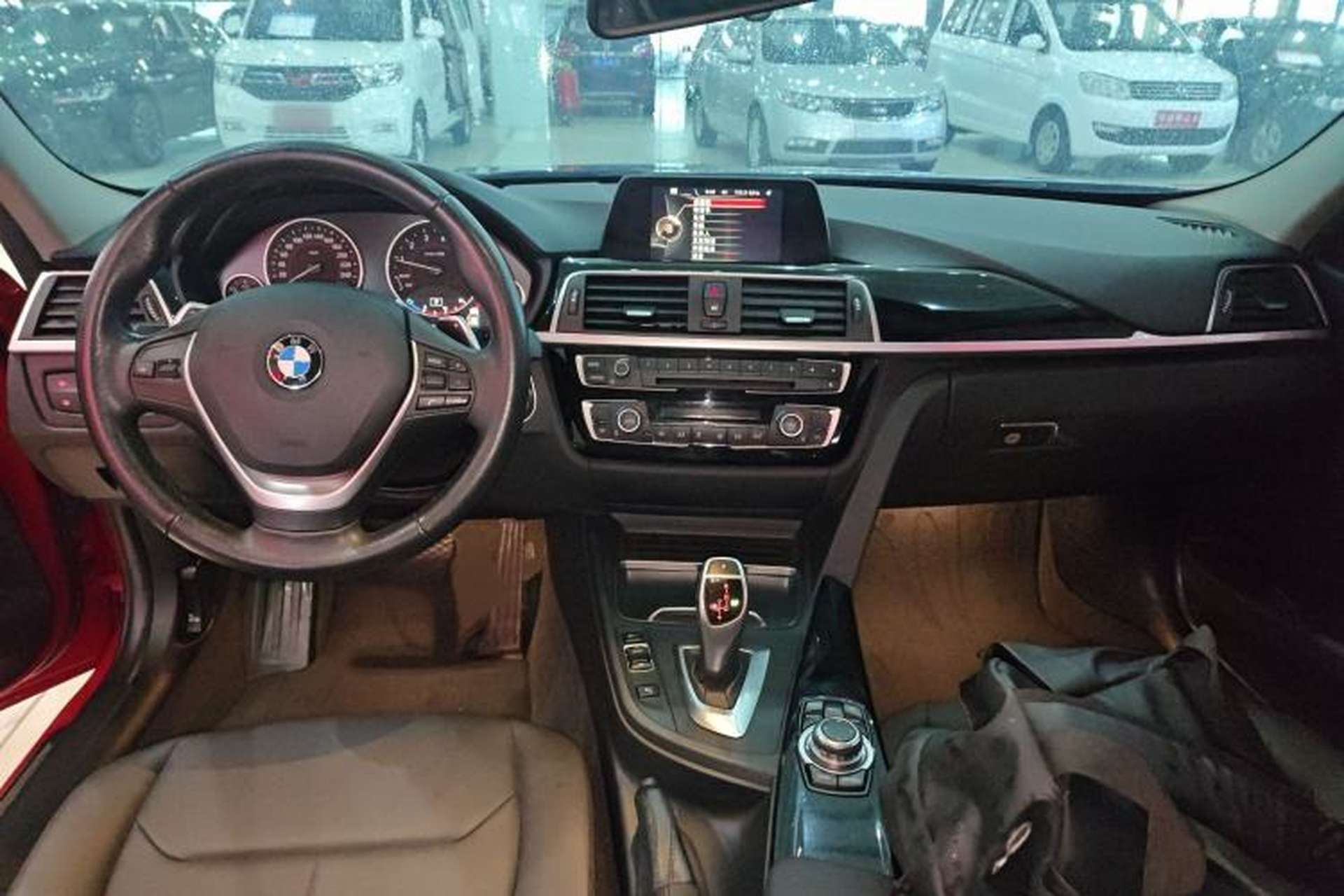 Used BMW 3 Series 2017 320Li M Sport Edition Center Console