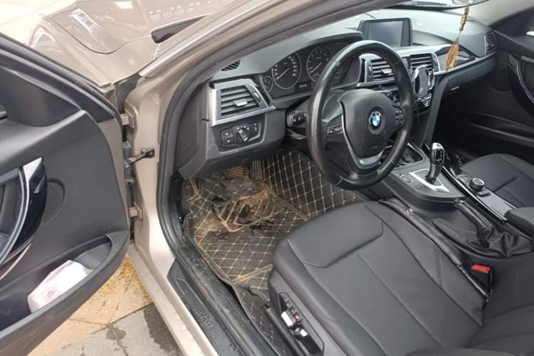 Used BMW 3 Series 2017 318Li Fashion Model Driver Seat