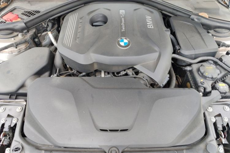 Used BMW 3 Series 2017 320Li Fashion Model Engine Bay
