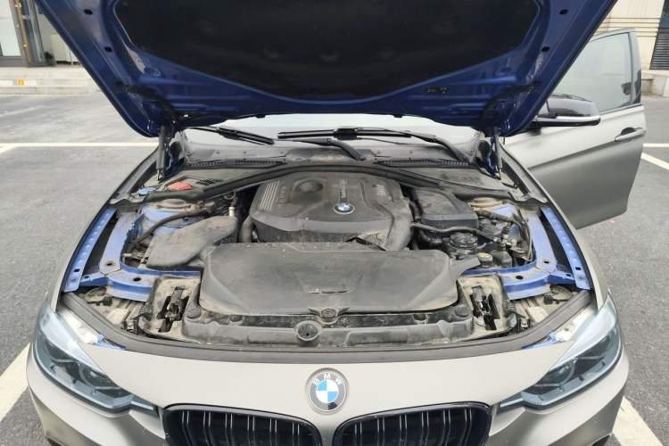 Used BMW 3 Series 2017 320Li M Sport Edition Engine Bay