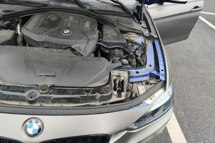Used BMW 3 Series 2017 320Li M Sport Edition Engine Bay Left