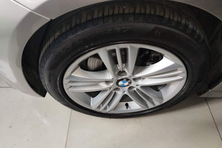 Used BMW 3 Series 2017 320Li Fashion Model Exterior 3