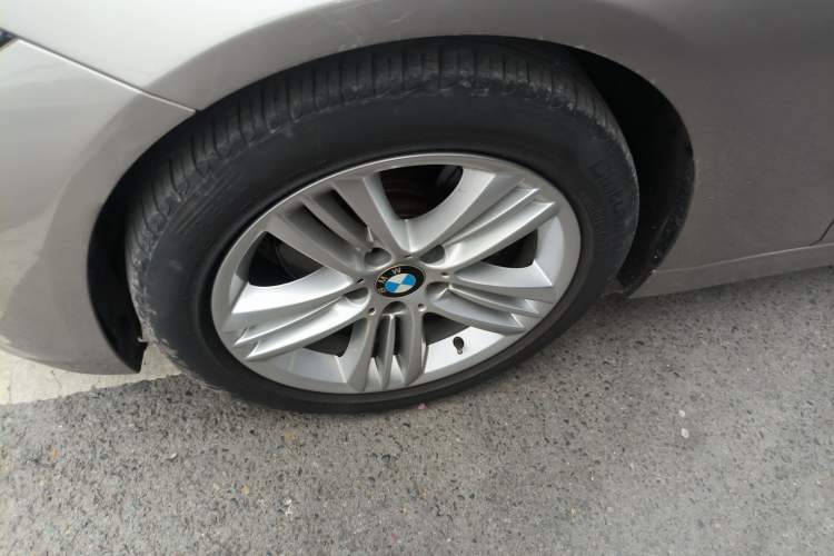 Used BMW 3 Series 2017 320Li Fashion Model Exterior 4